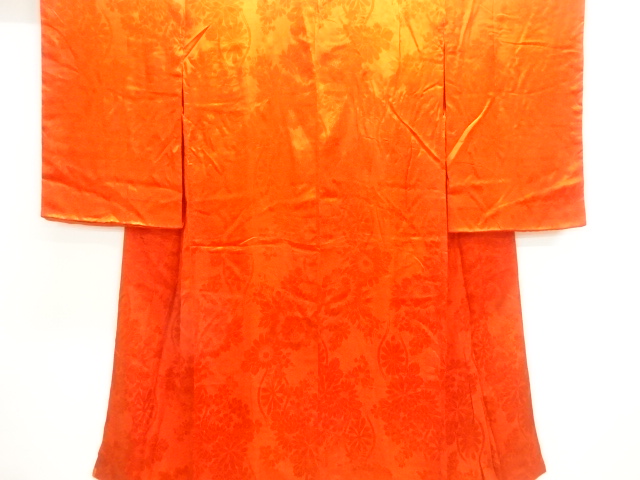 アンティーク　綸子立涌に菊・牡丹模様織出し長襦袢